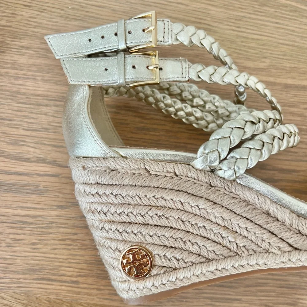 Tory Burch Bailey Metallic Leather Braid Espadrille Wedge Platform Sandals Gold - Picture 10 of 15